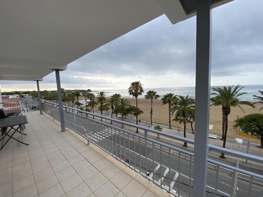 For A Stay Horizonte Mar Кембрилс Екстериор снимка
