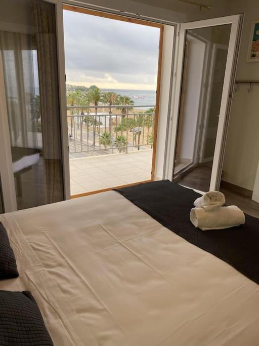 For A Stay Horizonte Mar Кембрилс Екстериор снимка